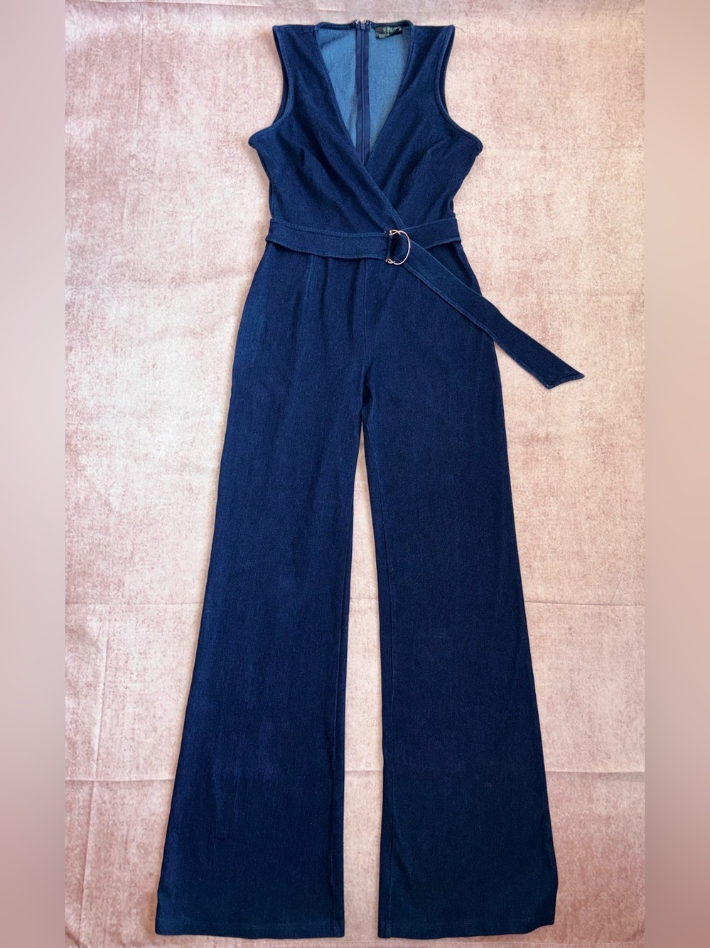Women’s Jean Cross V-Neck Wide-Leg Jumpsuit with D-Ring Belt. Size Large